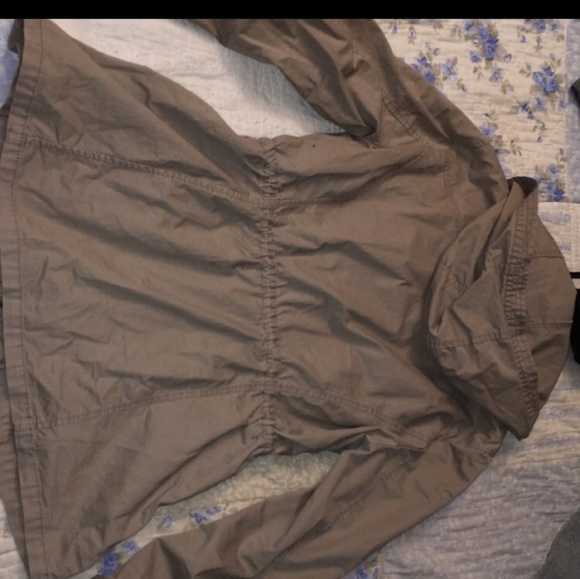 Tan army jacket - Picture 4 of 7